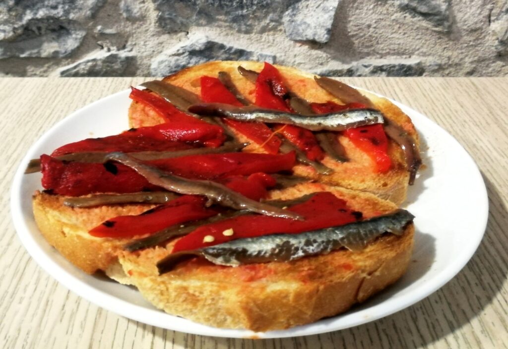Tosta amb anxoves